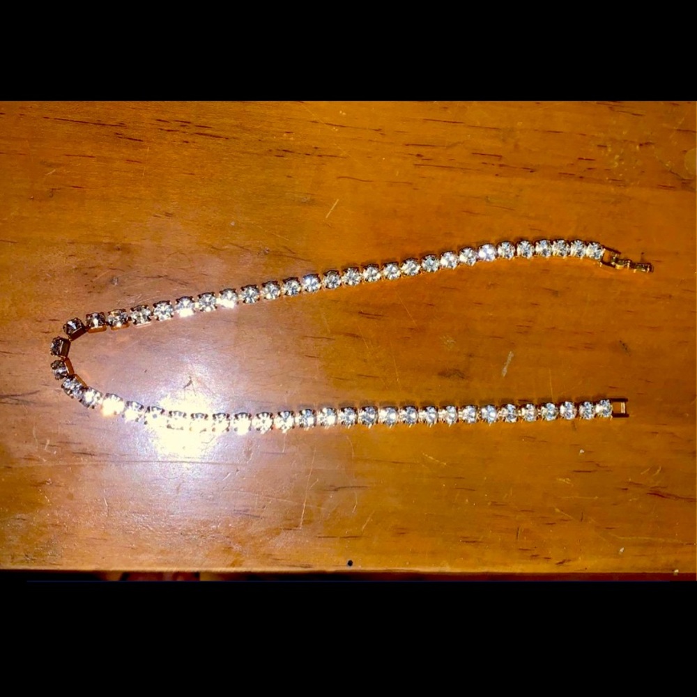 Dimond clasp necklace